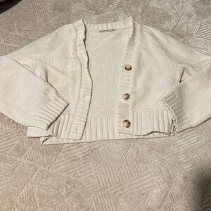 Abercrombie & Fitch Cream Knit Cardigan with Buttons